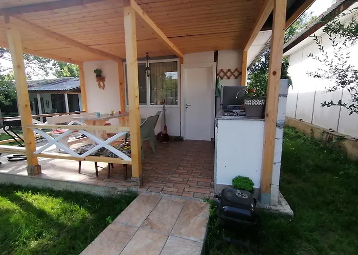 Апартамент *костадин и мария* Ахтопол